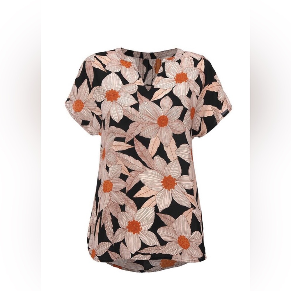 NWOT Cabi Meadow Top Size L